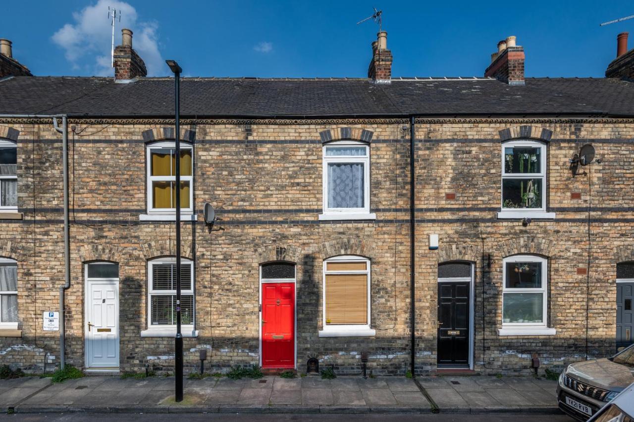 Cosy & Central Victorian House - Pass The Keys York Exterior foto